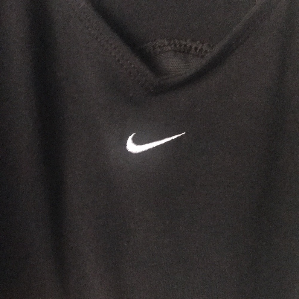 Black Nike sports bra - Picture 2 of 6